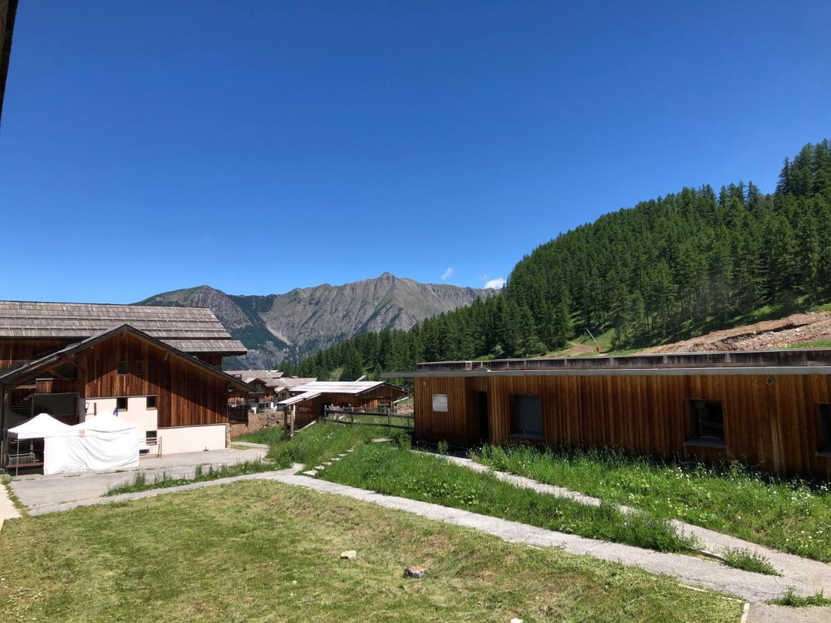 Studio Vue Piste + Parking Souterrain Privatif Inclus Les Orres Exterior photo